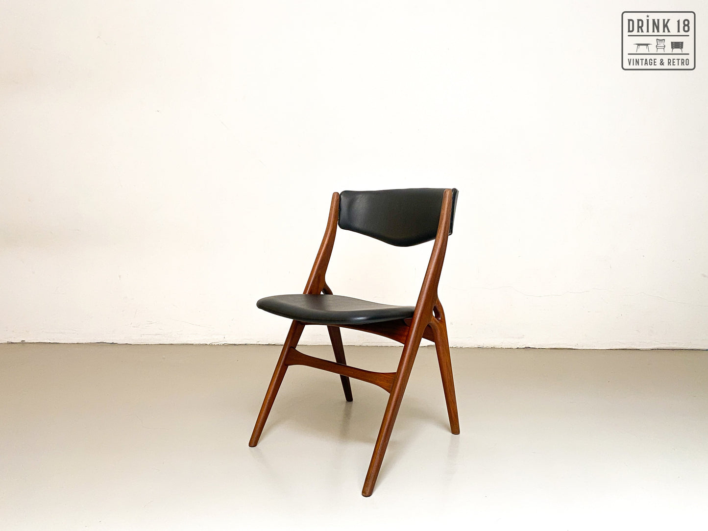 Vier vintage Aska stoelen - Louis van Teeffelen