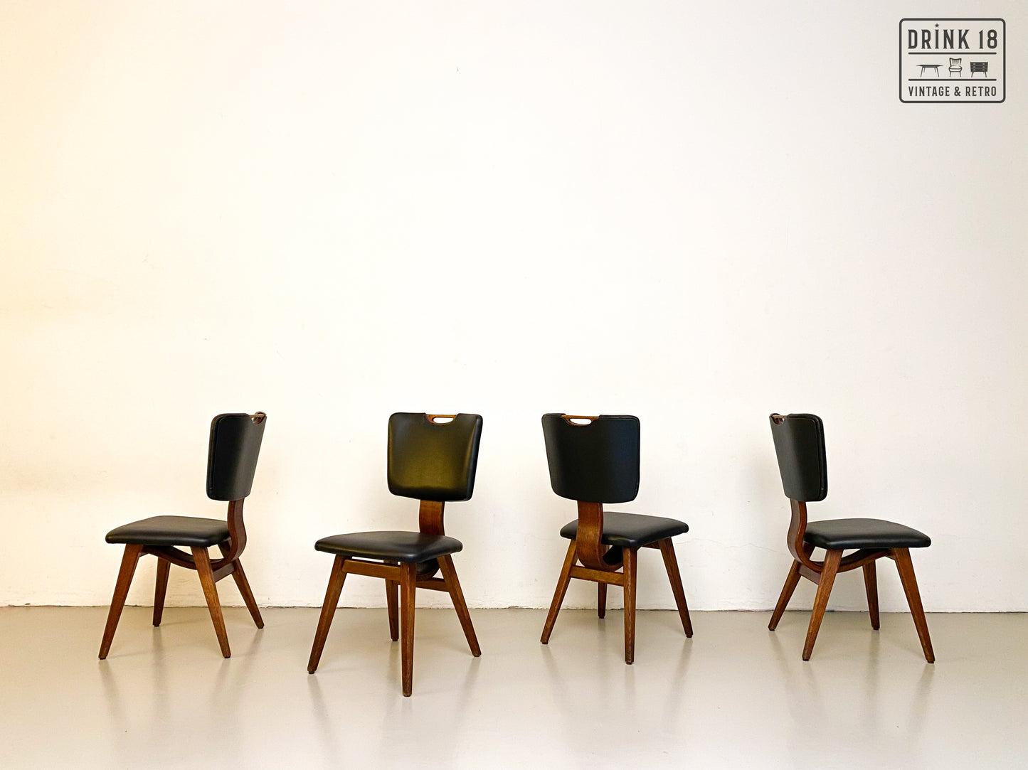 Vintage - Vier Eetkamerstoelen #1