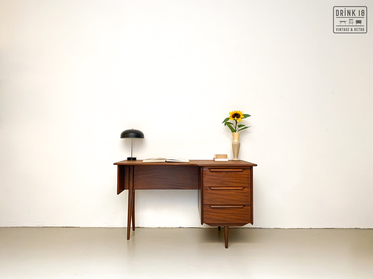 Vintage - Design bureau #1