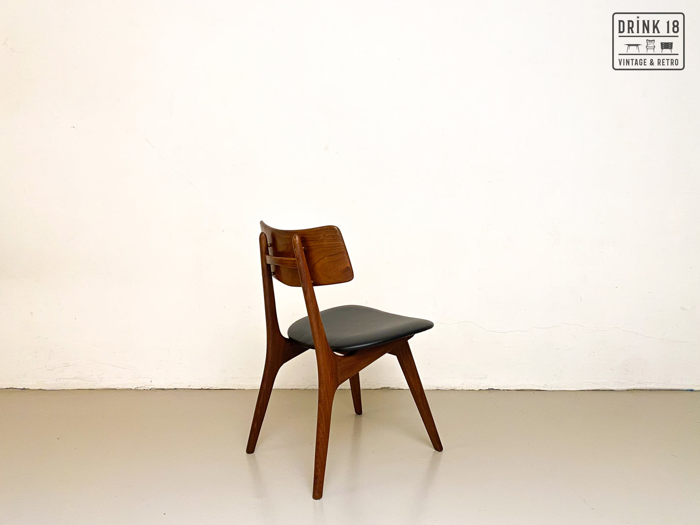 Vier Stravanger stoelen - Louis van Teeffelen