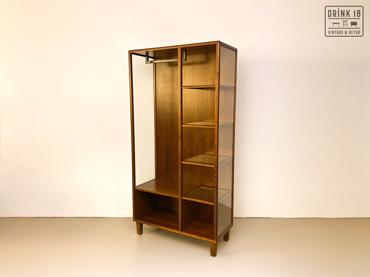 Unieke - Glazen vestiaire