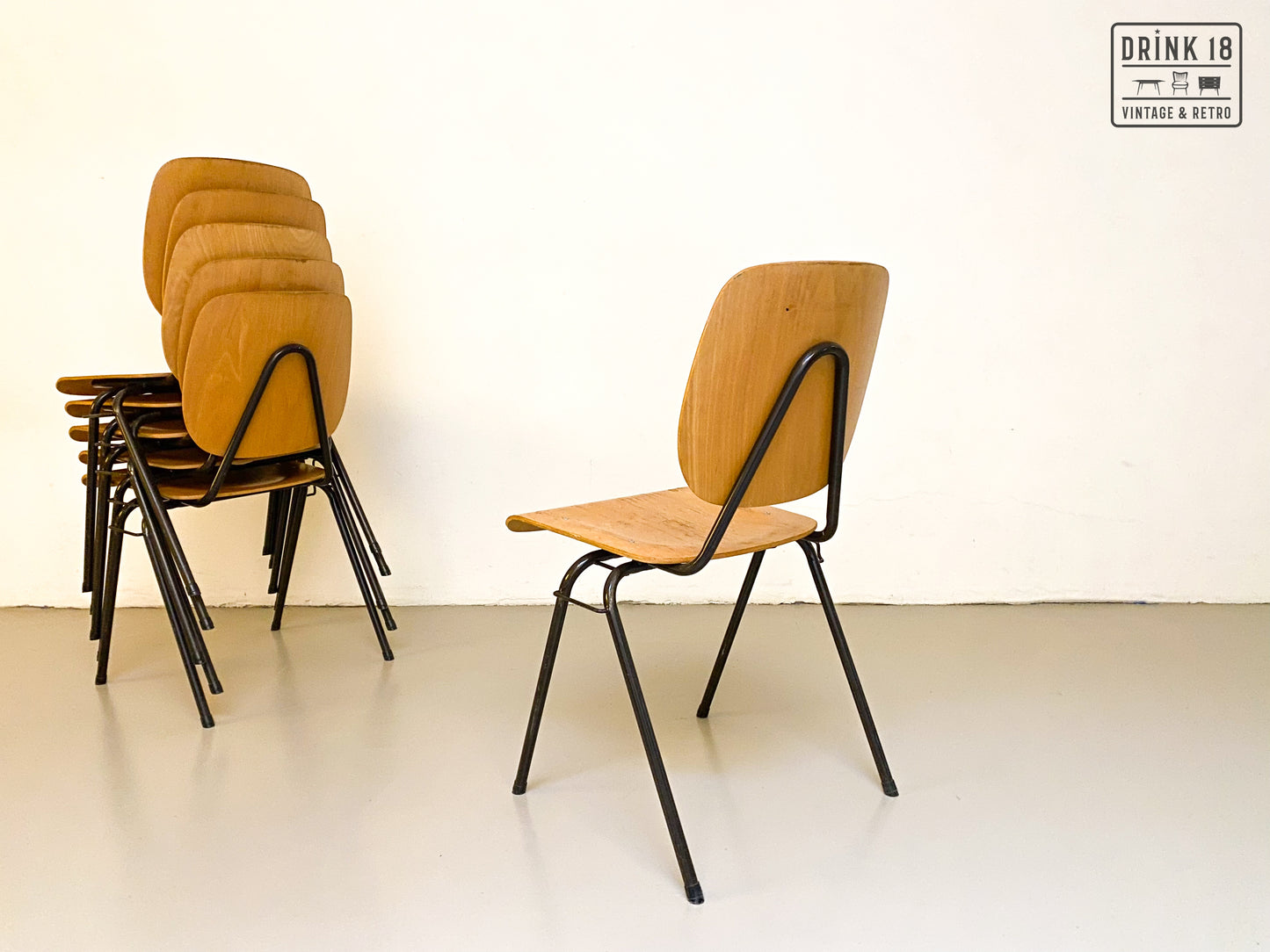Set van zes stoelen - Riemersma Meubelen