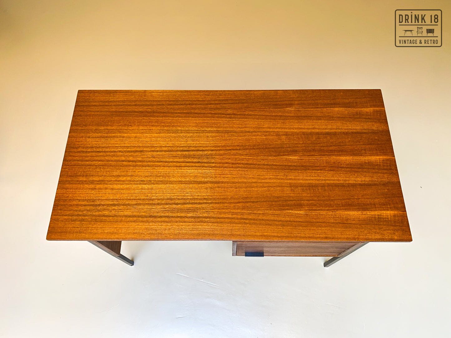 Vintage - Bureau #7