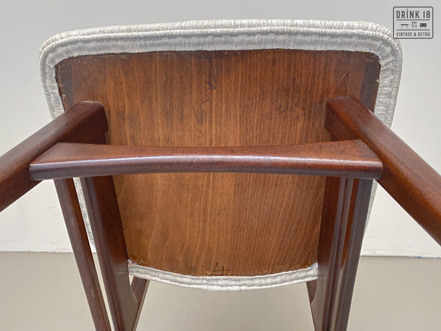 Zes vintage eetkamerstoelen - Louis van Teeffelen