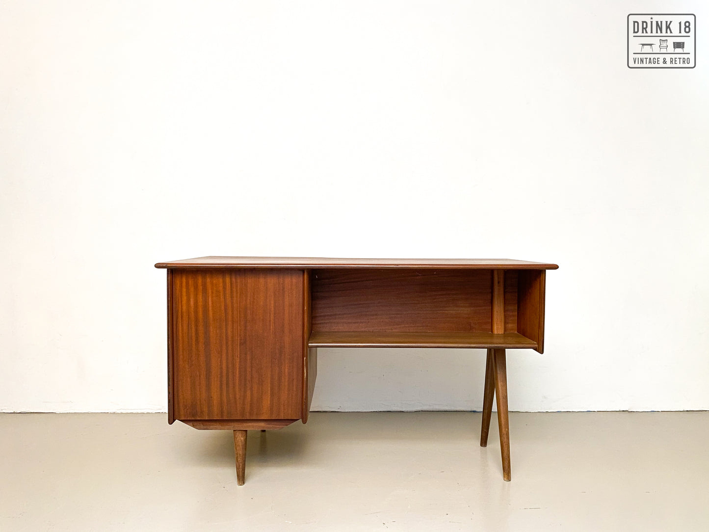 Vintage - Design bureau #1