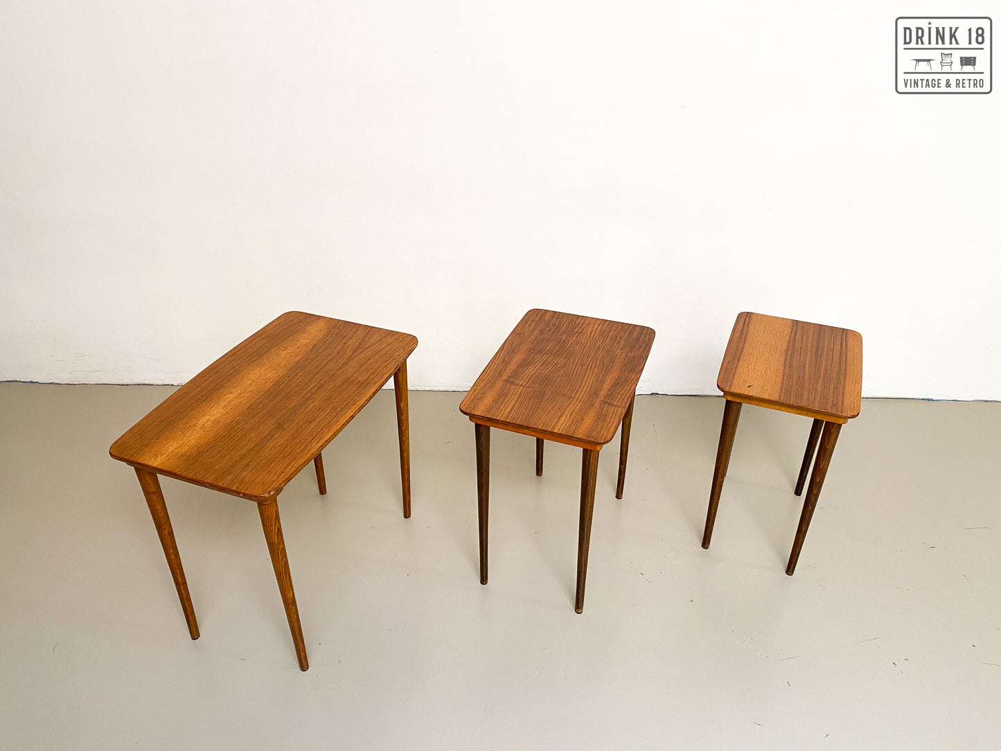 Vintage - Nesting tafeltjes