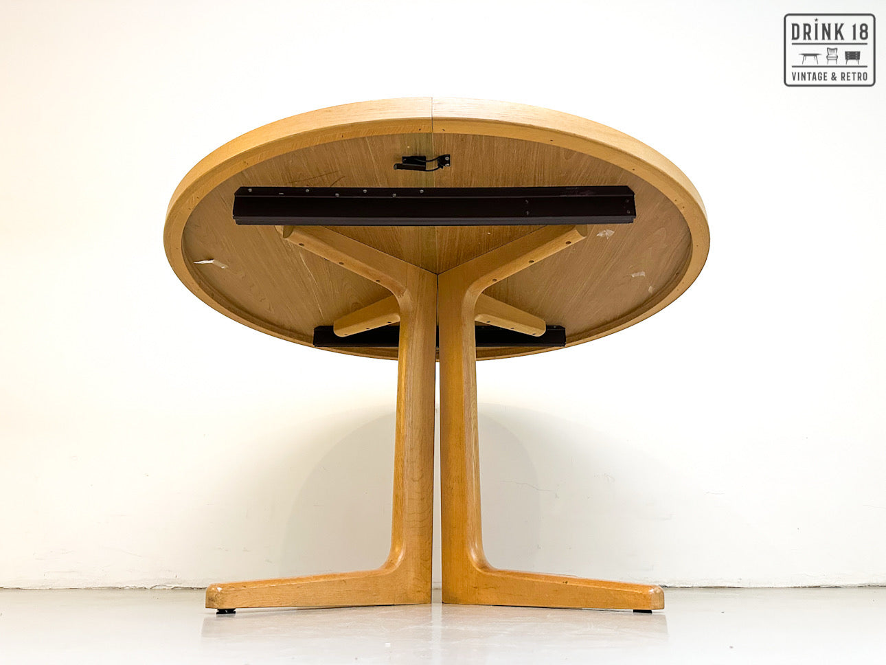 Veijle Møbelfabrik - Verlengbare ronde eettafel XL