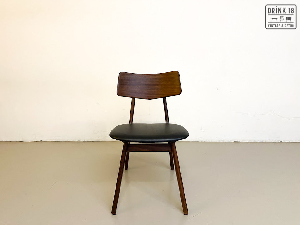 Zes Stavanger eetkamerstoelen - Louis van Teeffelen