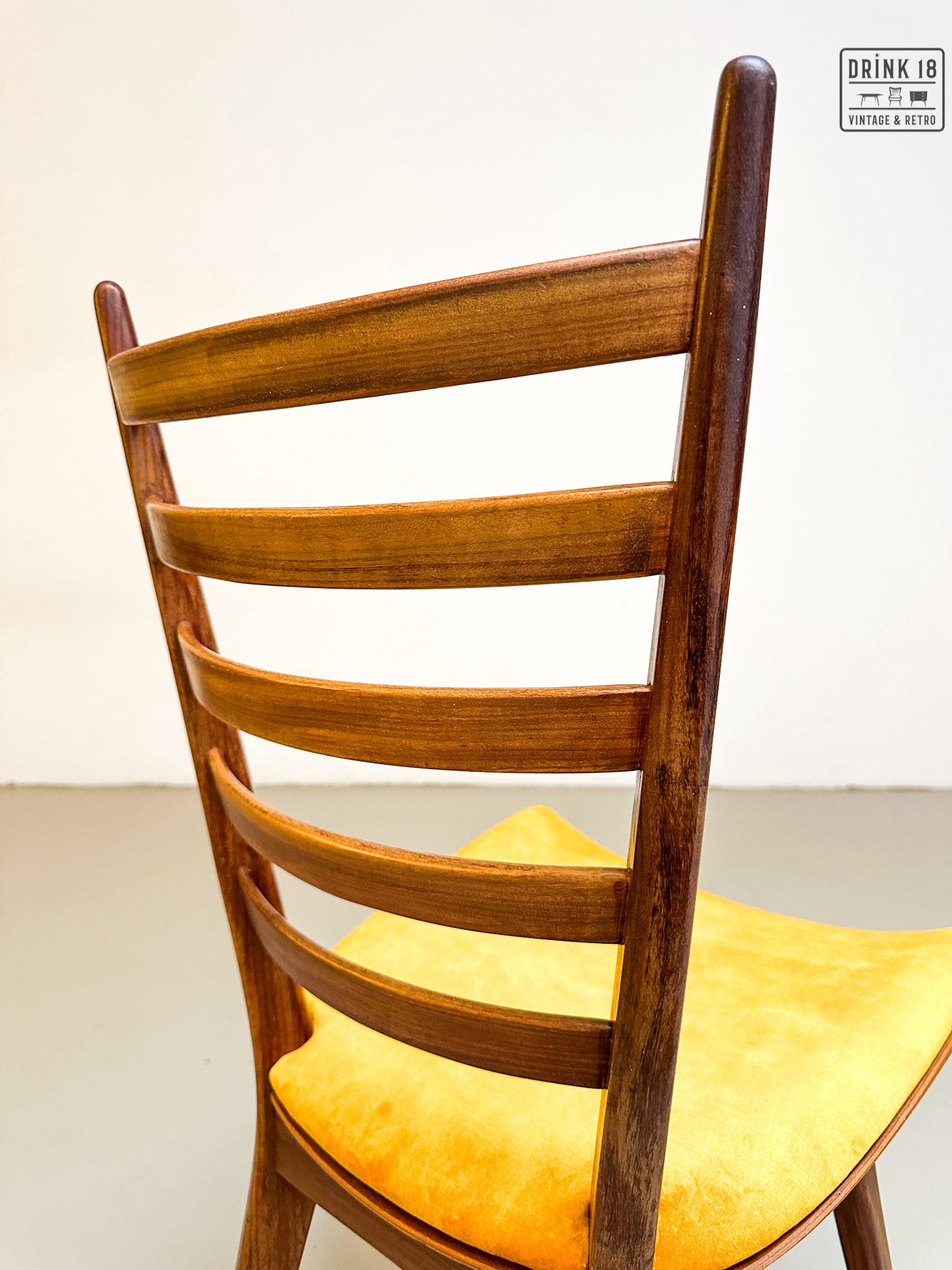 Vier eetkamerstoelen - Pastoe