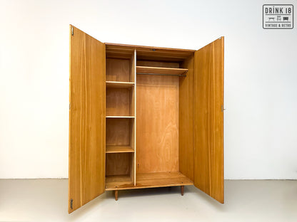 Vintage - Kleerkast light