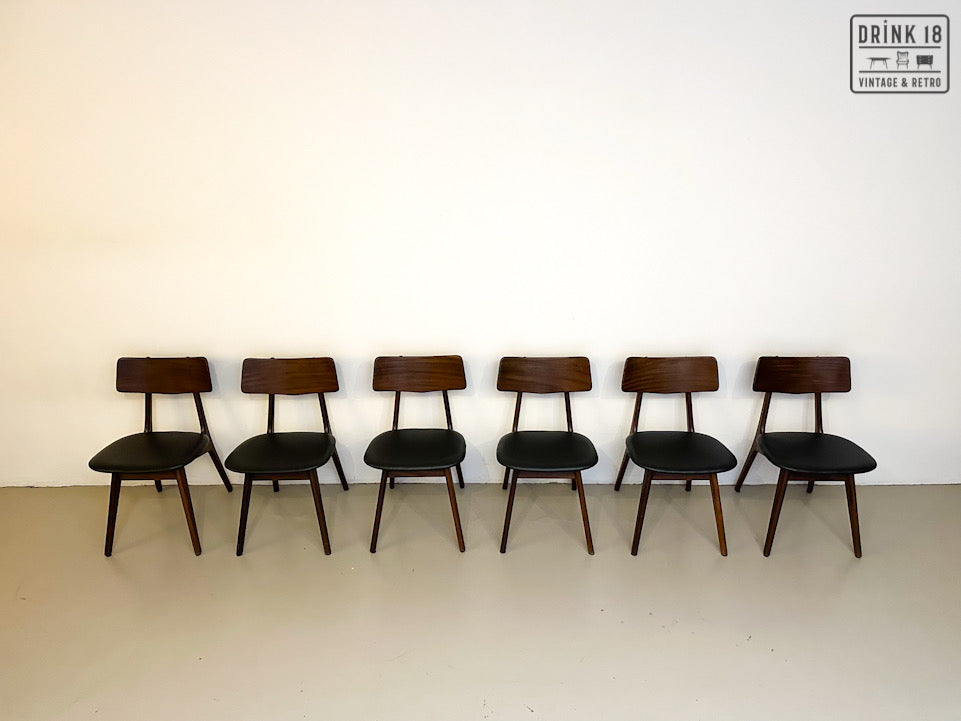 Zes Stavanger eetkamerstoelen - Louis van Teeffelen