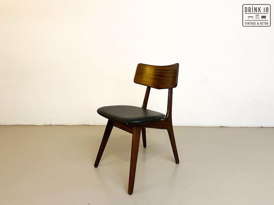 Zes Stavanger eetkamerstoelen - Louis van Teeffelen