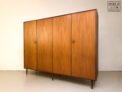 Kempkens Meubelfabriek - Kleerkast XL