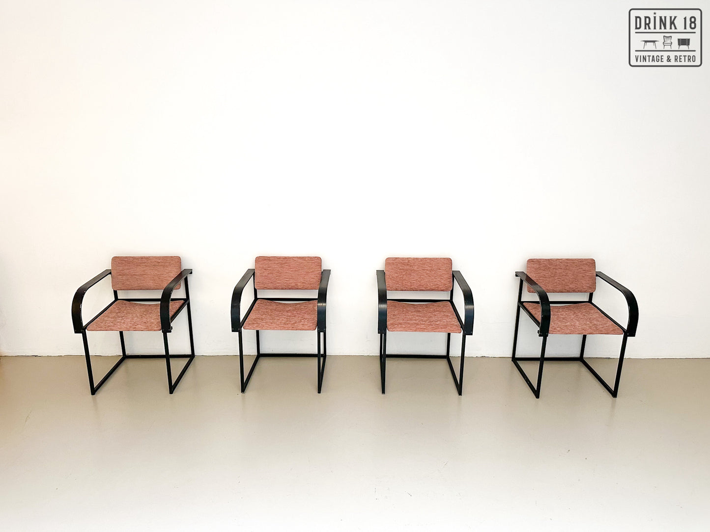 Vier FM80 stoelen - Pastoe