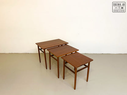 Vintage - Nesting tafeltjes