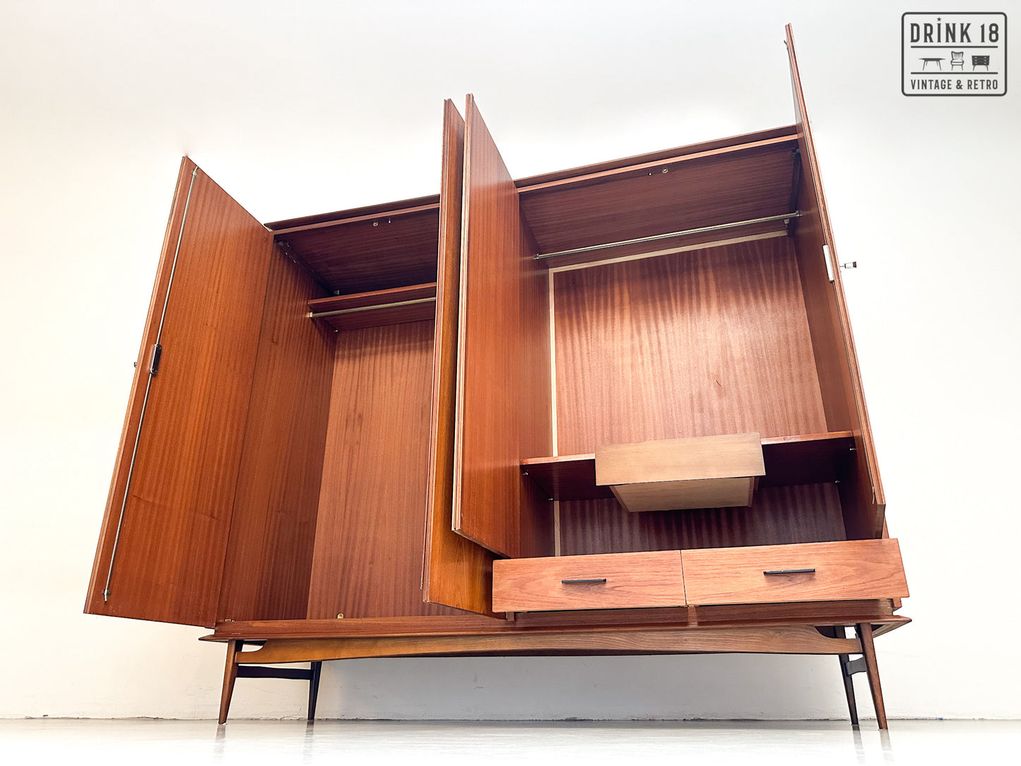 Vintage - Design Kleerkast XL