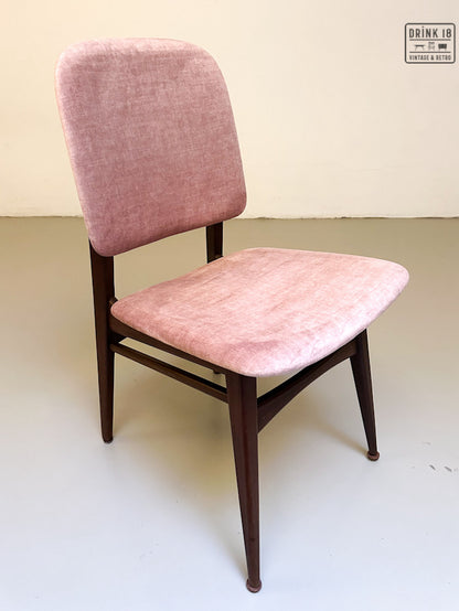 Vier vintage eetkamerstoelen - Louis van Teeffelen