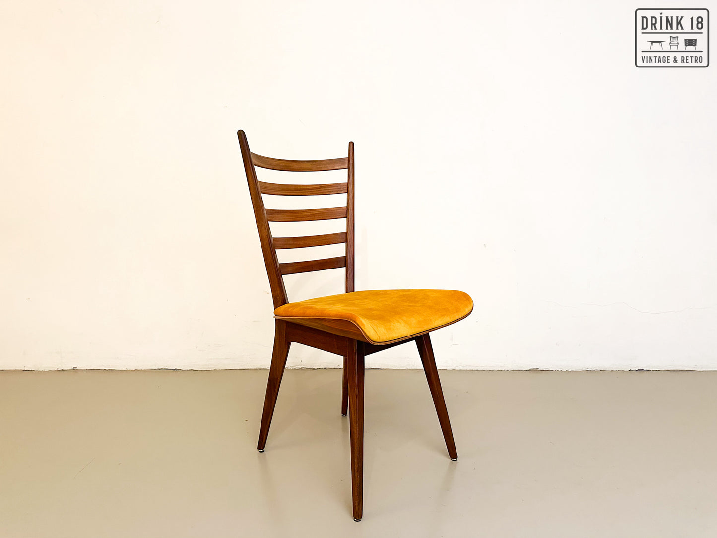 Vier eetkamerstoelen - Pastoe