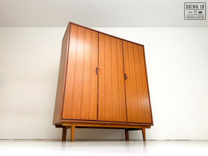 Vintage - Kleerkast L