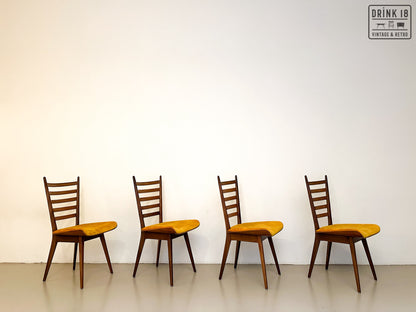 Vier eetkamerstoelen - Pastoe