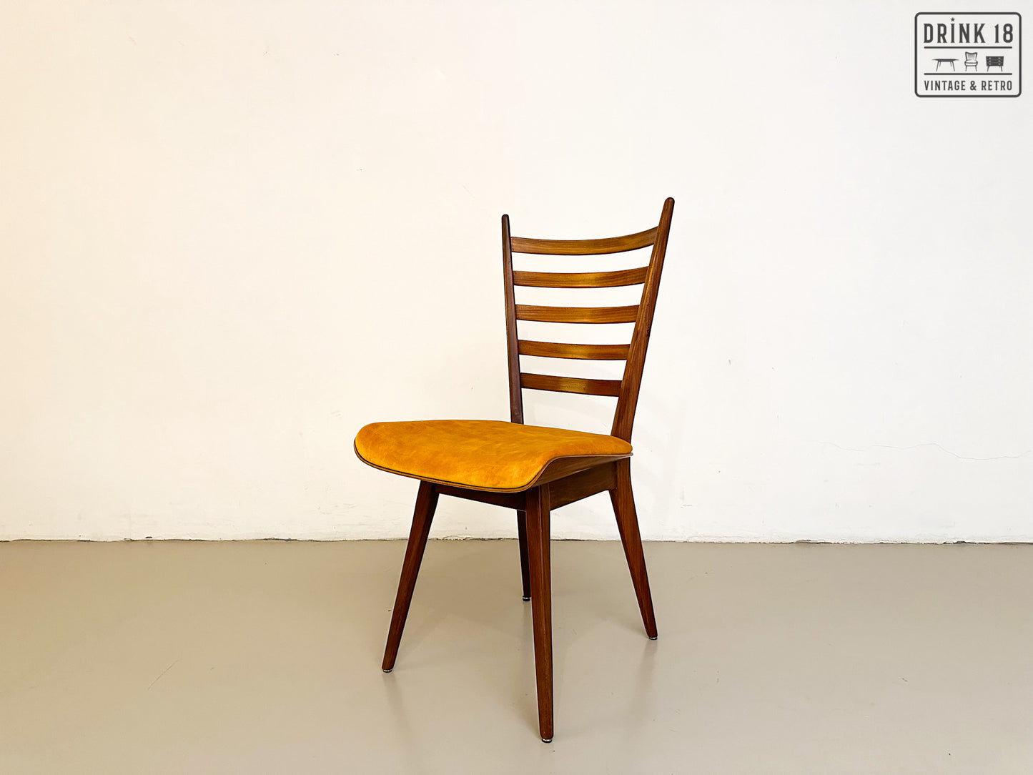 Vier eetkamerstoelen - Pastoe