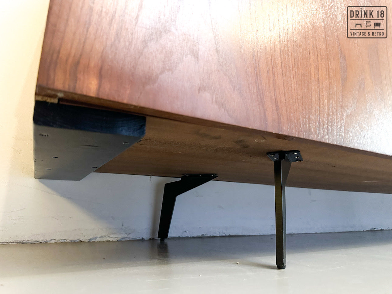 Vintage - Sideboard #1