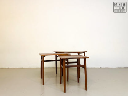 Vintage - Nesting tafeltjes