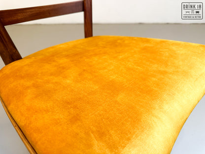 Vier eetkamerstoelen - Pastoe