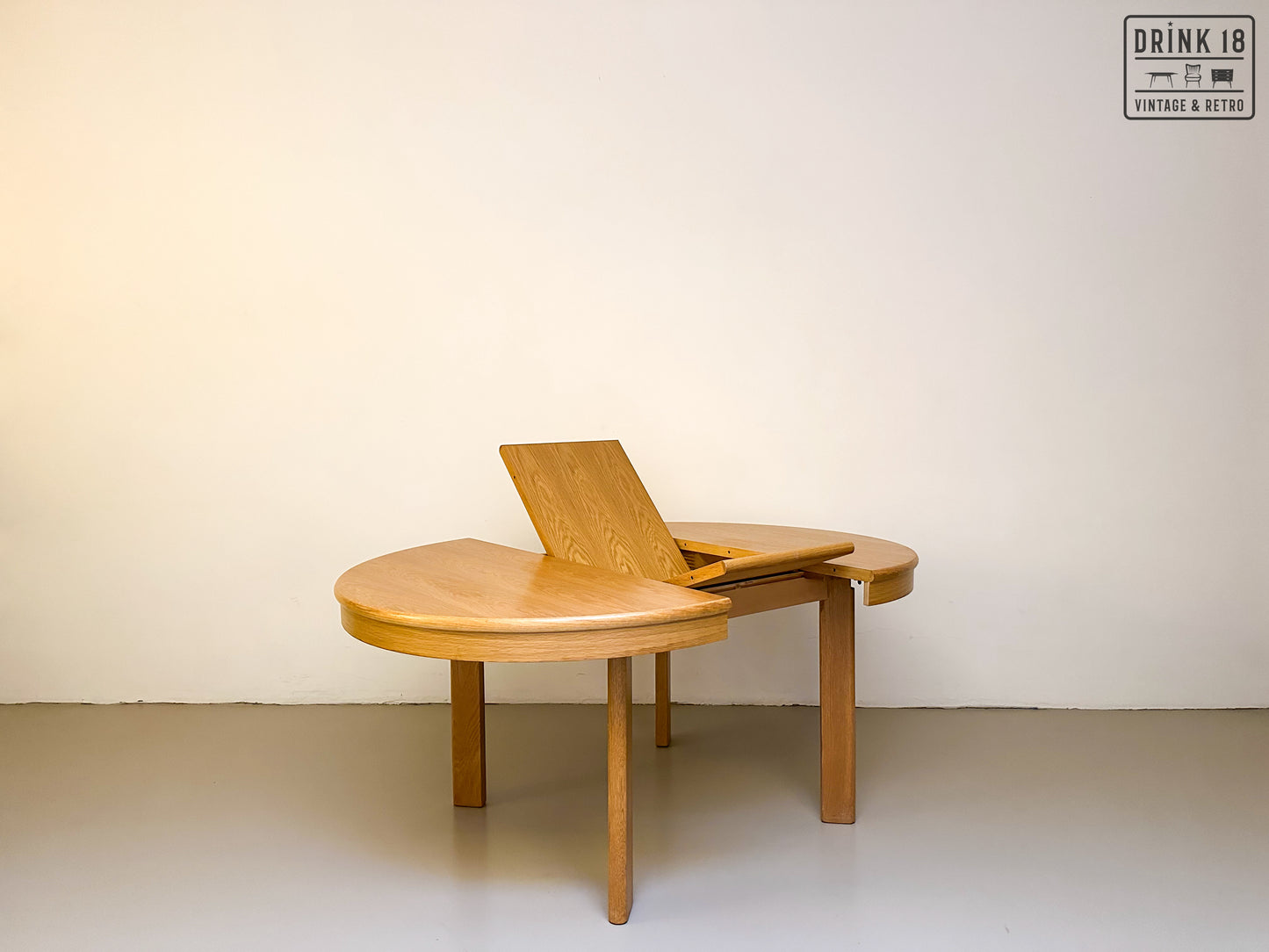 Vintage - Verlengbare ronde eettafel XL