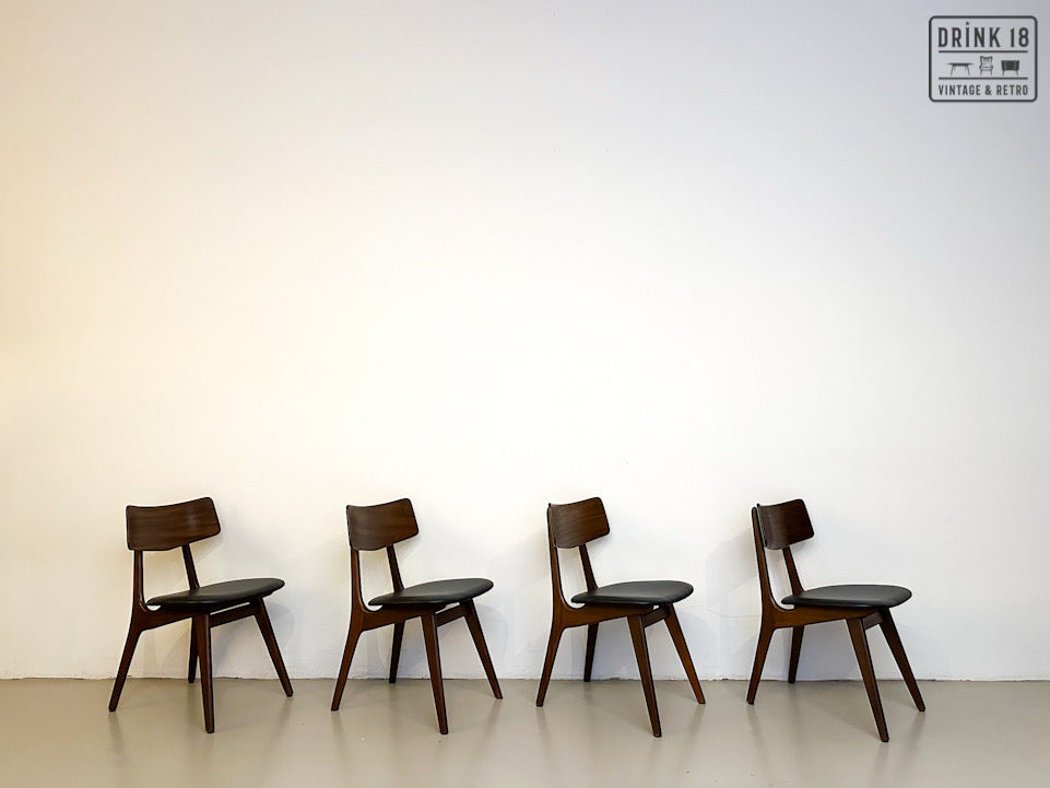 Zes Stavanger eetkamerstoelen - Louis van Teeffelen