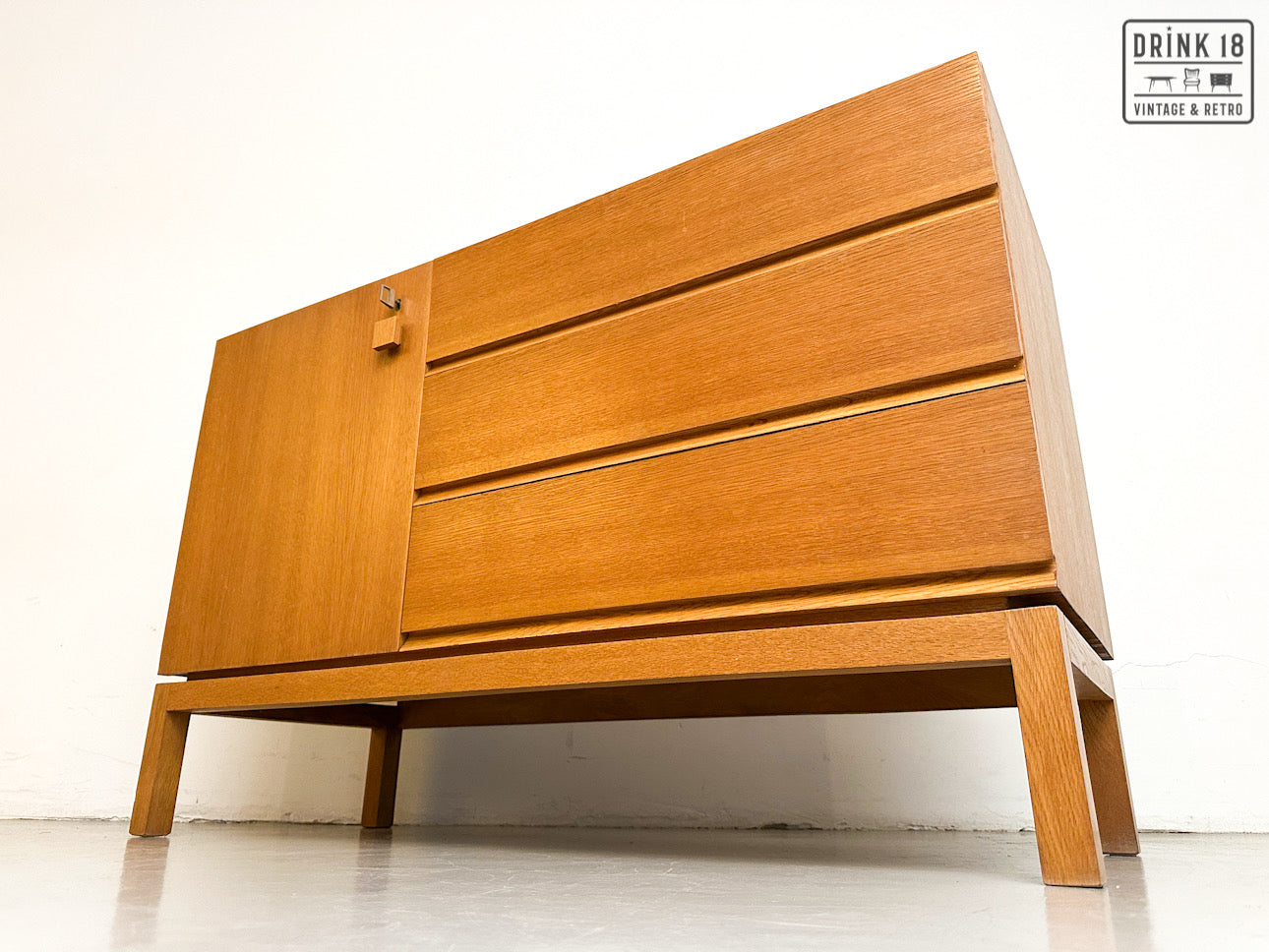 Vintage Design - Wandmeubel