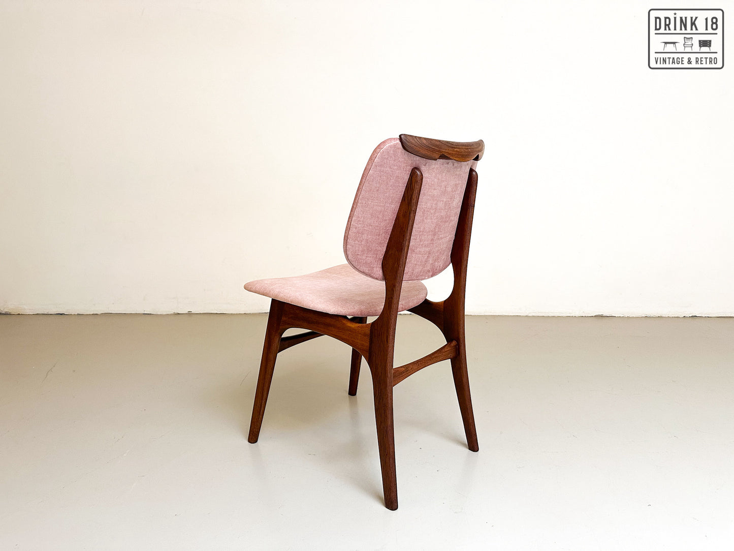 Vier vintage eetkamerstoelen - Louis van Teeffelen