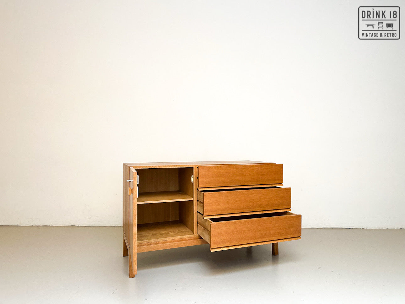 Vintage Design - Wandmeubel