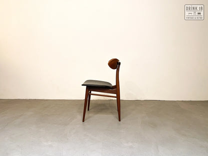 Vier Kastrup stoelen - Louis Van Teeffelen