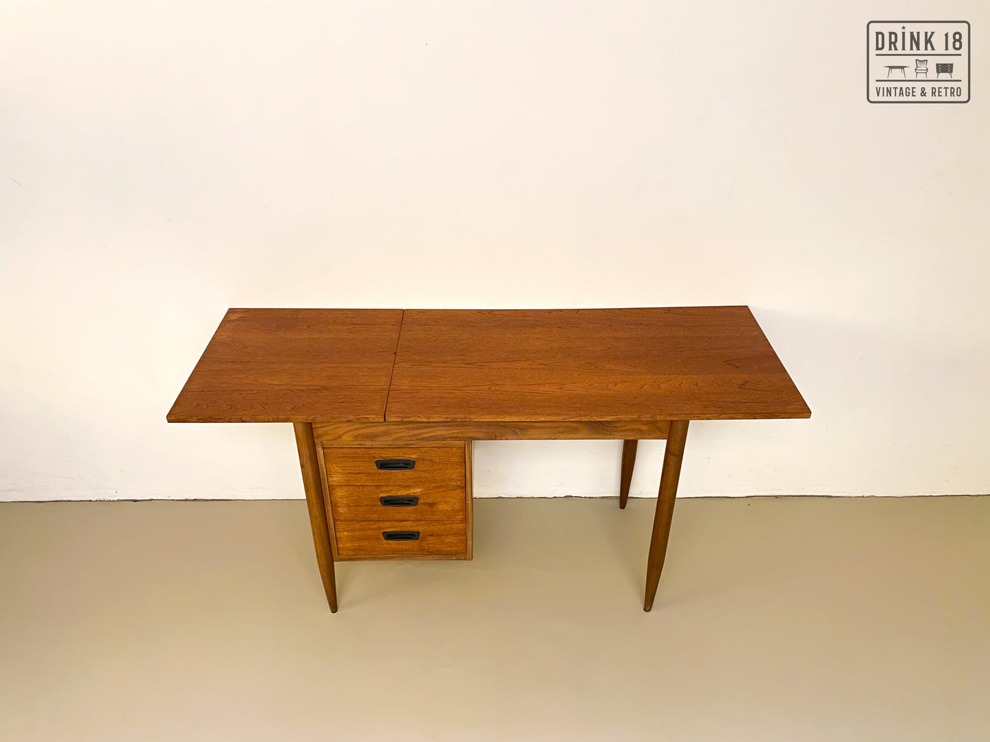 Bureau #2 - Arne Vodder