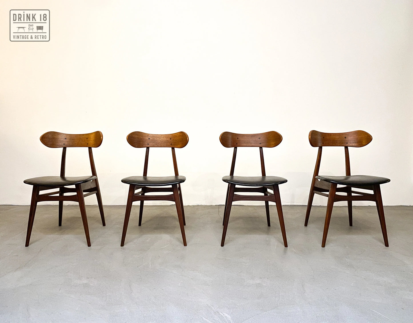 Vier Kastrup stoelen - Louis Van Teeffelen