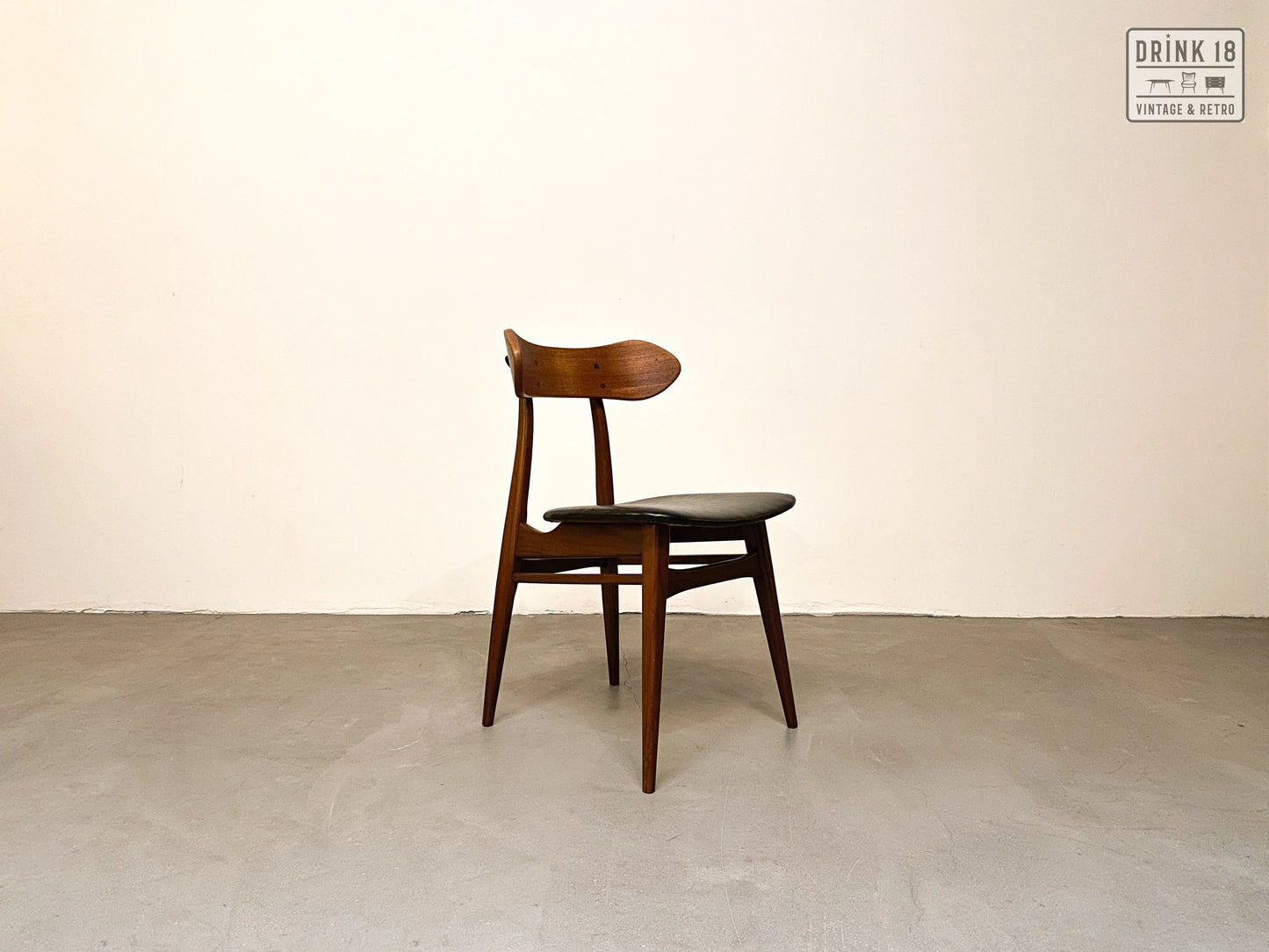 Vier Kastrup stoelen - Louis Van Teeffelen