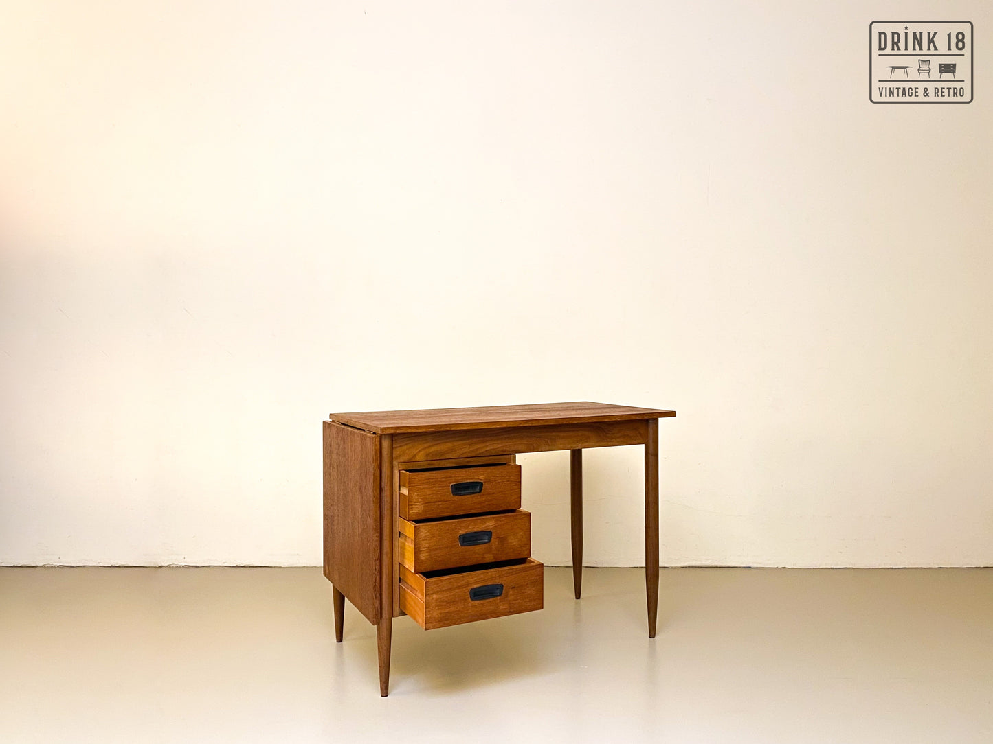Bureau #2 - Arne Vodder