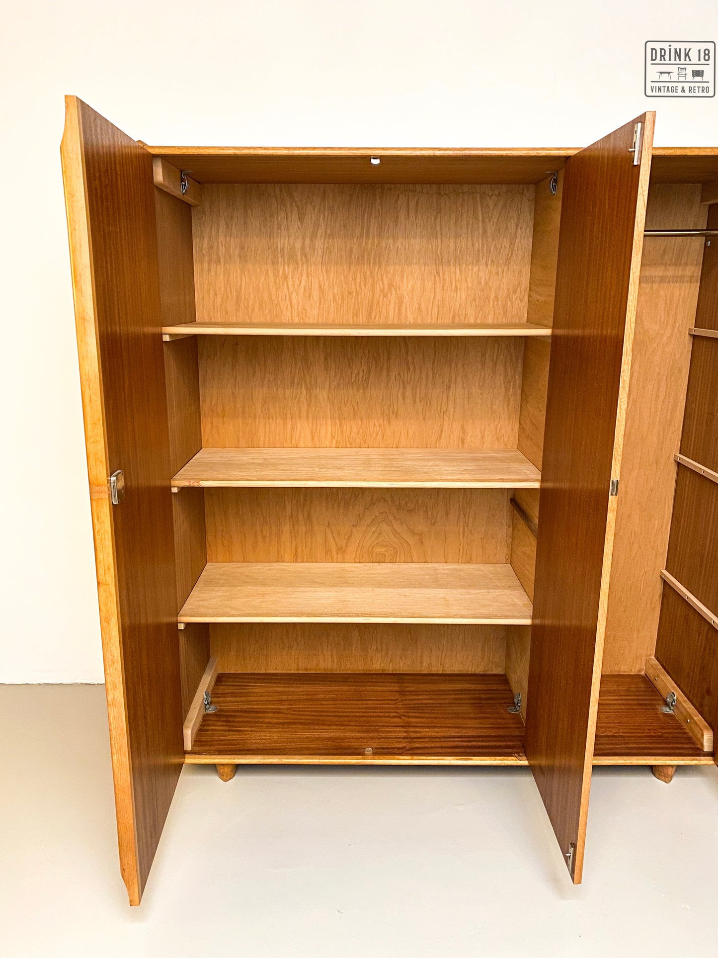 Vintage Kleerkast Eikenserie - Pastoe