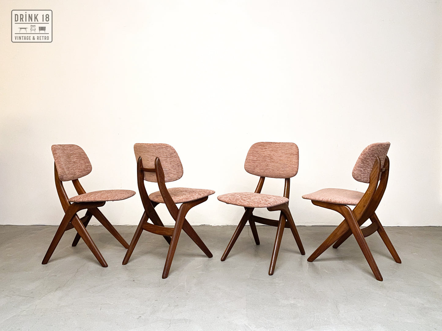 Vier Schaar-serie stoelen - Louis van Teeffelen