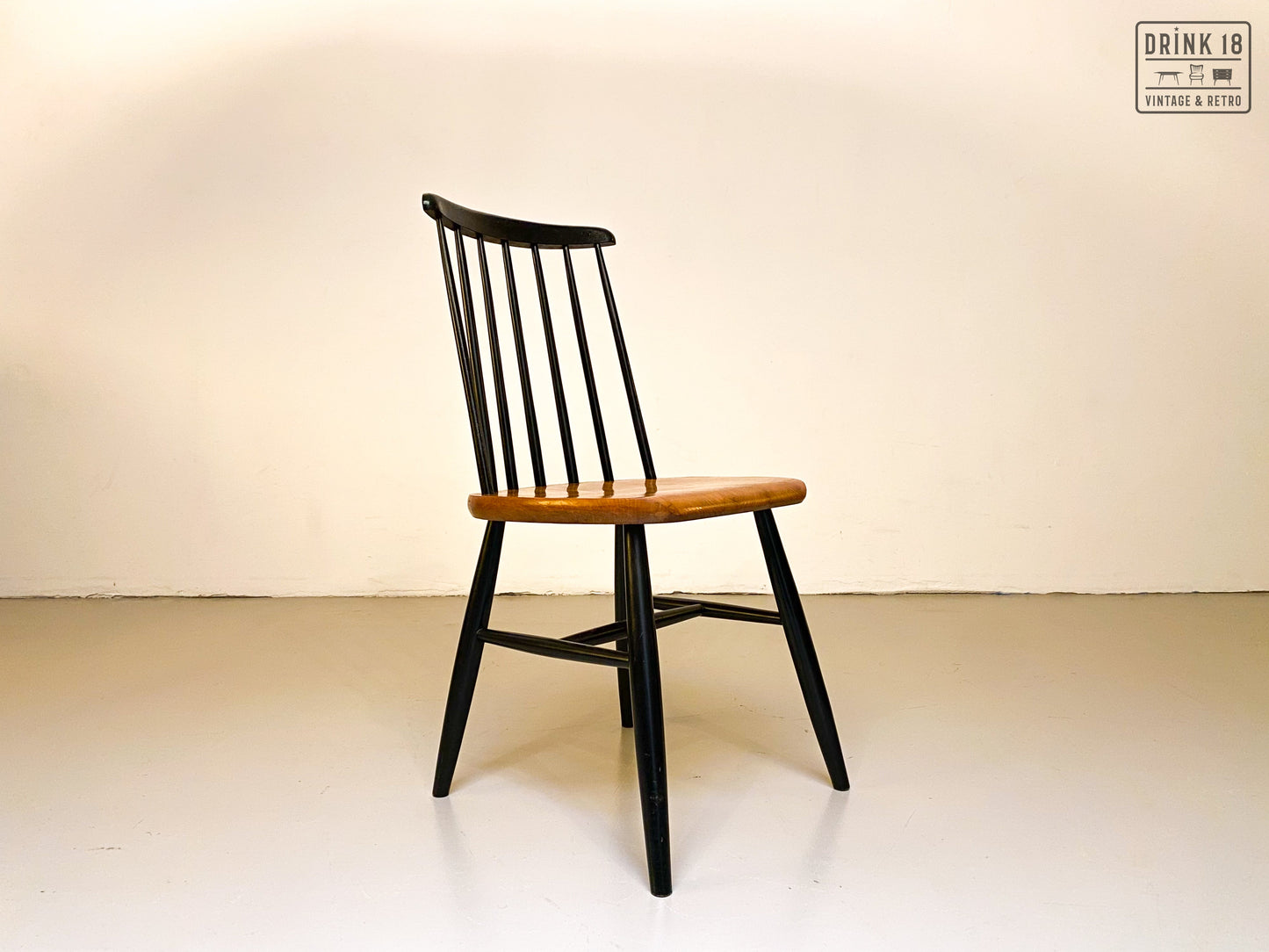 Vier Spijlenstoelen - Edsby Verken voor Pastoe