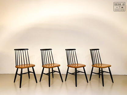 Vier Spijlenstoelen - Edsby Verken voor Pastoe