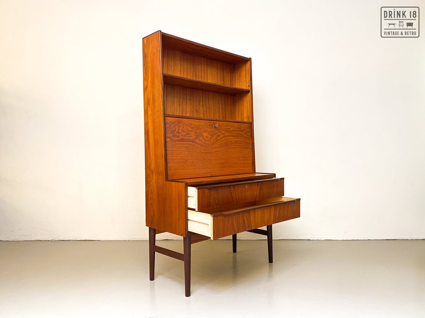 Vintage - Deense Secretaire