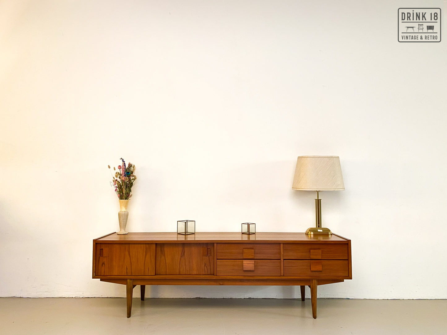 Vintage - Sideboard #7