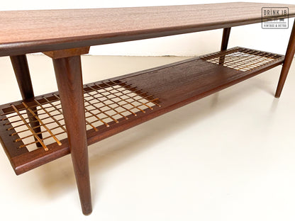 Vintage Rotan Salontafel - Louis van Teeffelen