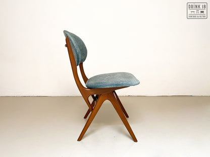 Vier vintage eetkamerstoelen (Eden) - Louis van Teeffelen