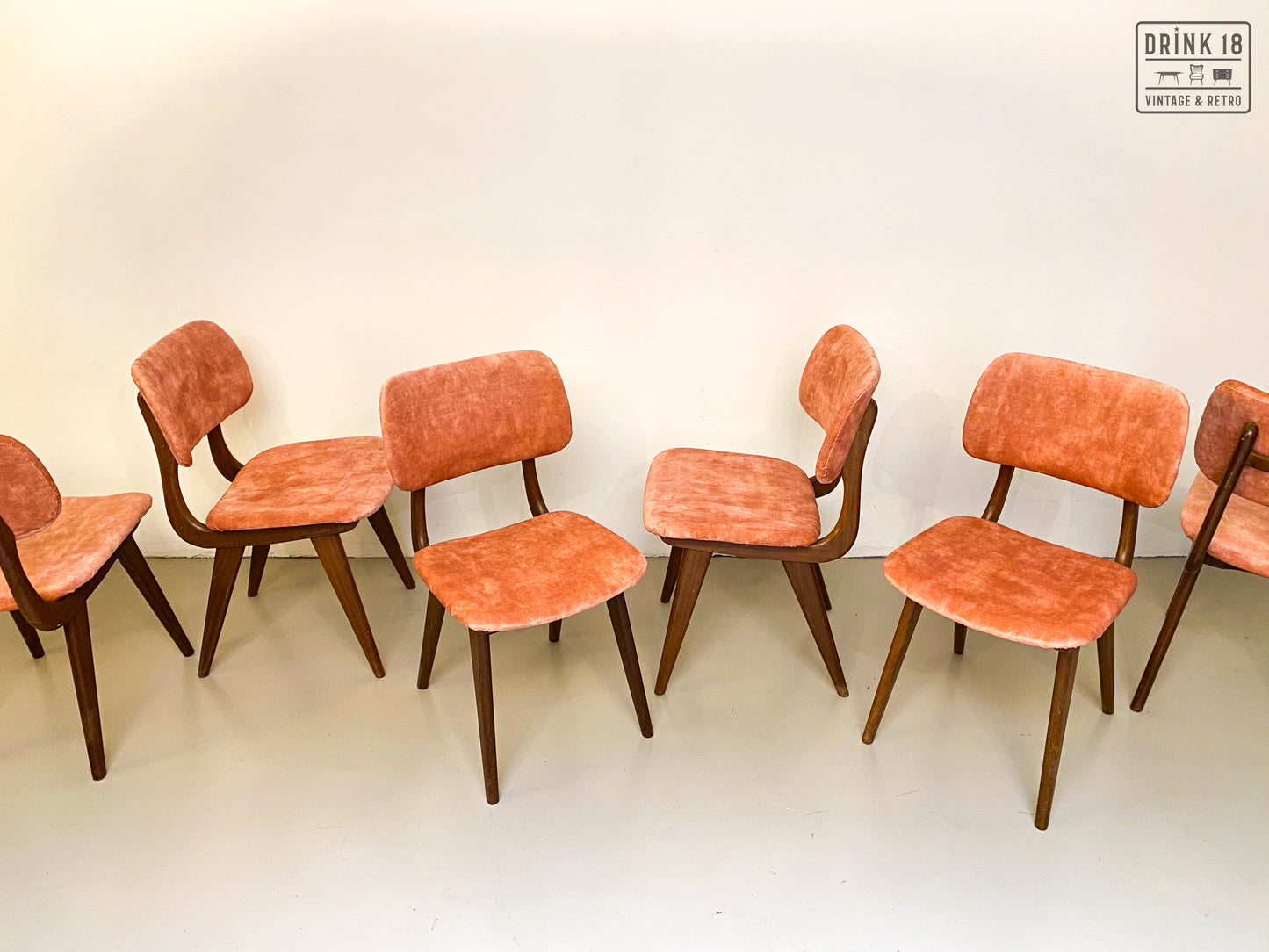Zes vintage eetkamerstoelen - Louis van Teeffelen
