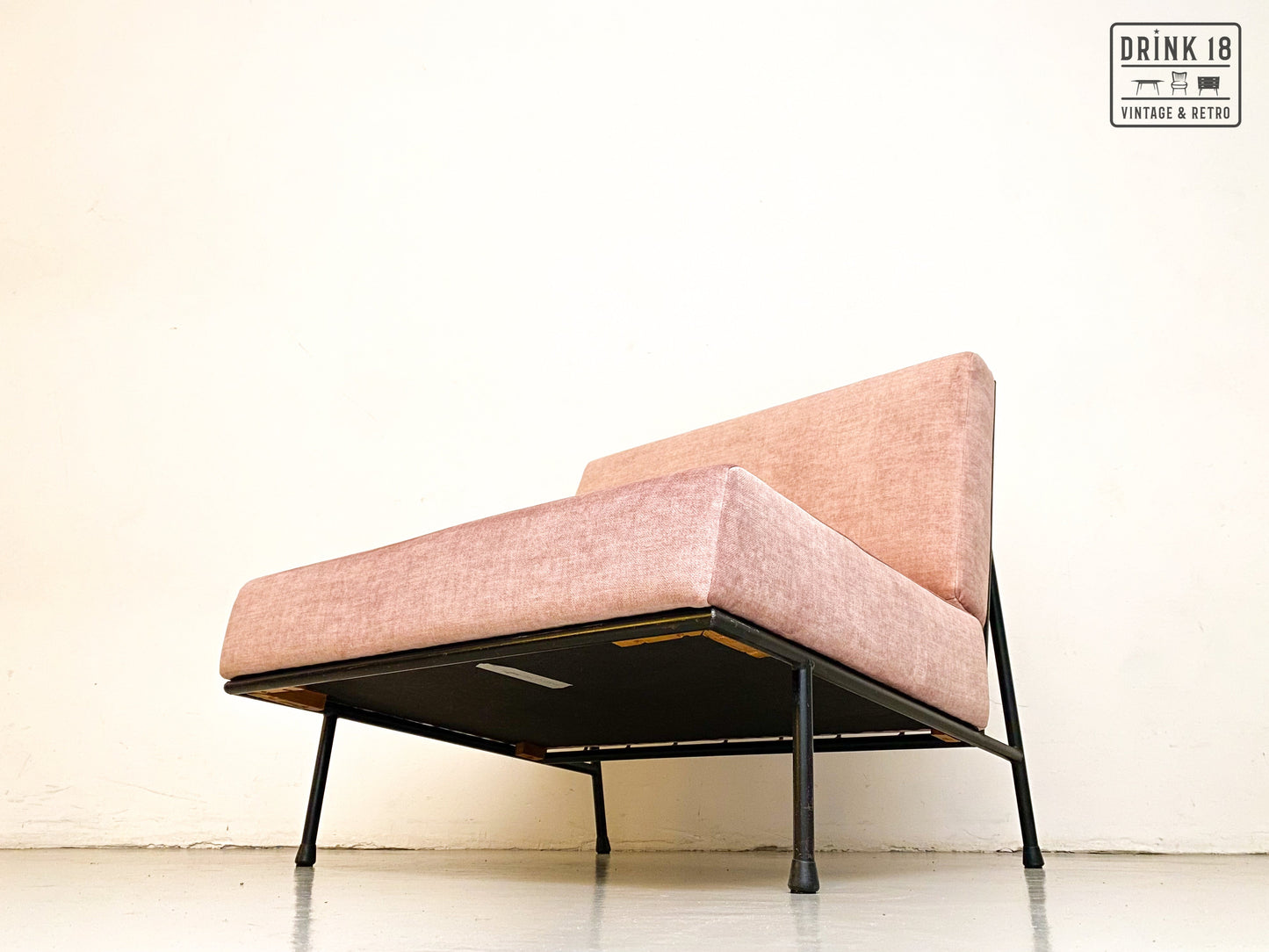 Vintage - Oudroze Easy Chair