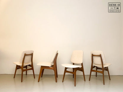 Zes vintage eetkamerstoelen - Louis van Teeffelen
