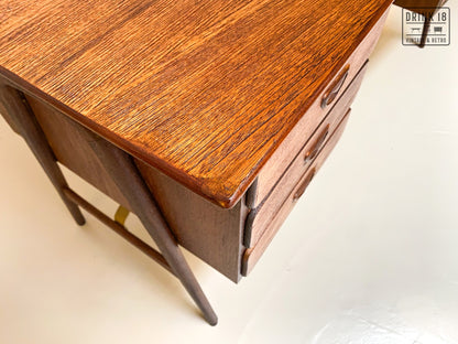 Boomerang XL Bureau met stoel - Louis van Teeffelen